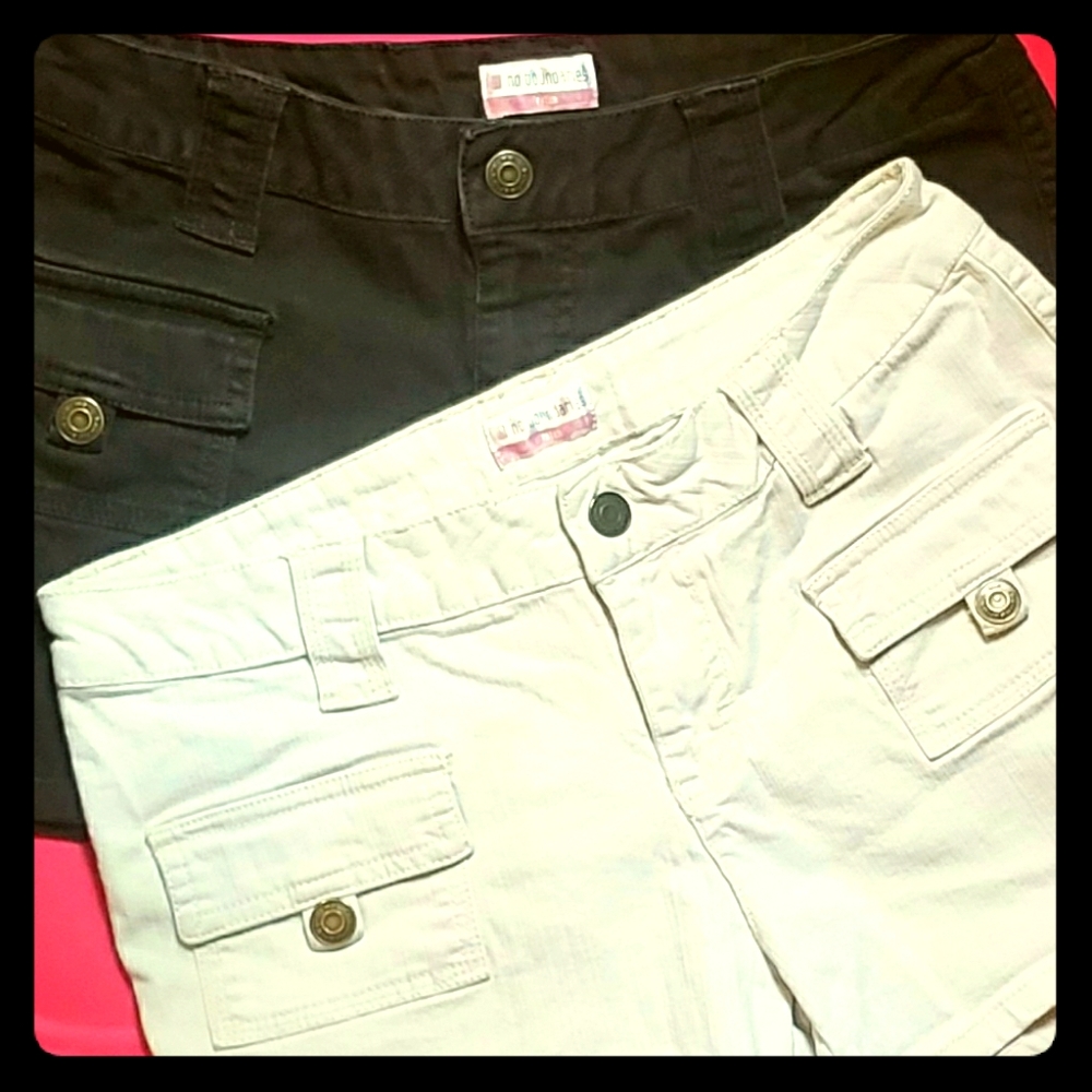 Shorts  *No Boundaries*  (2 pair)